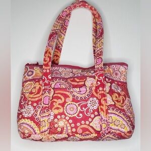 VERA BRADLEY QUILTED Floral shoulder BAG
